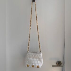 Vintage white woven bag with chain strap